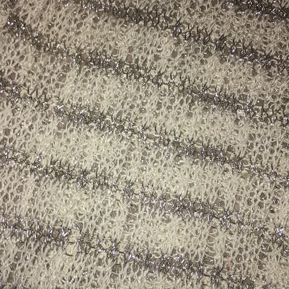 Alice + Olivia Sweater - Picture 3 of 4